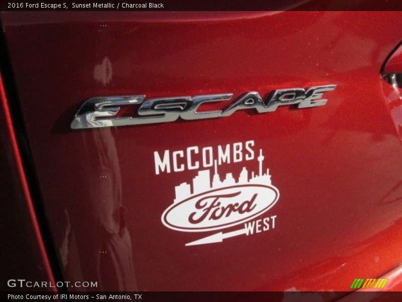 Sunset Metallic / Charcoal Black 2016 Ford Escape S