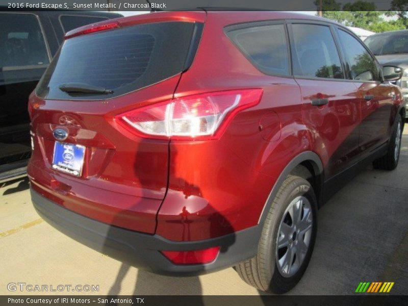 Sunset Metallic / Charcoal Black 2016 Ford Escape S