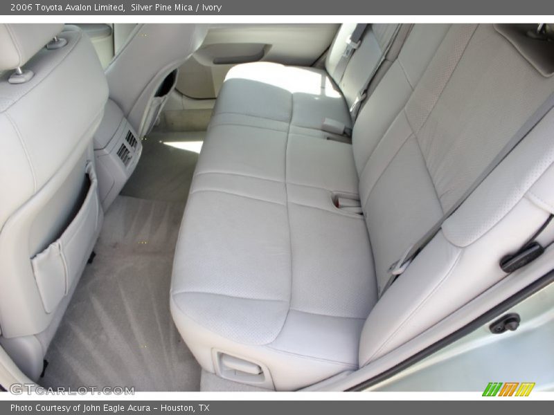 Silver Pine Mica / Ivory 2006 Toyota Avalon Limited