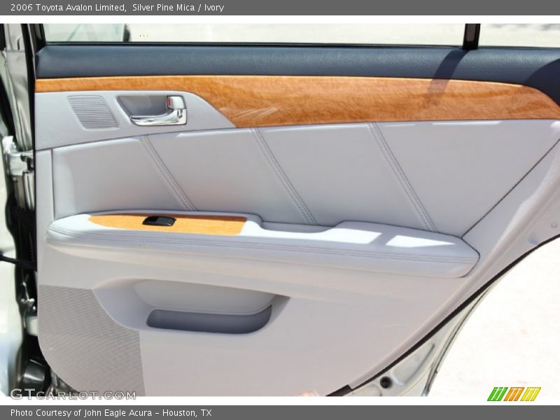 Silver Pine Mica / Ivory 2006 Toyota Avalon Limited