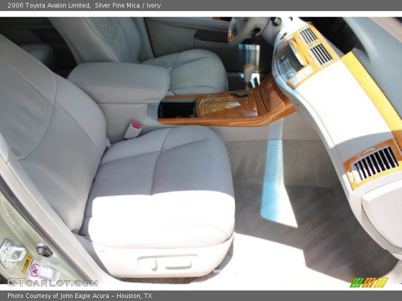 Silver Pine Mica / Ivory 2006 Toyota Avalon Limited