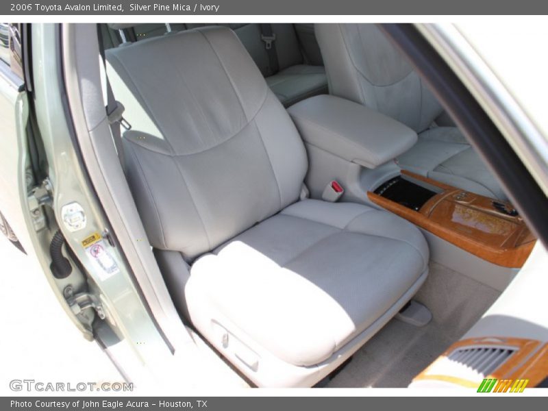 Silver Pine Mica / Ivory 2006 Toyota Avalon Limited