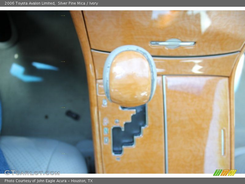 Silver Pine Mica / Ivory 2006 Toyota Avalon Limited