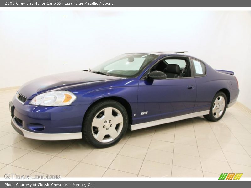 Front 3/4 View of 2006 Monte Carlo SS