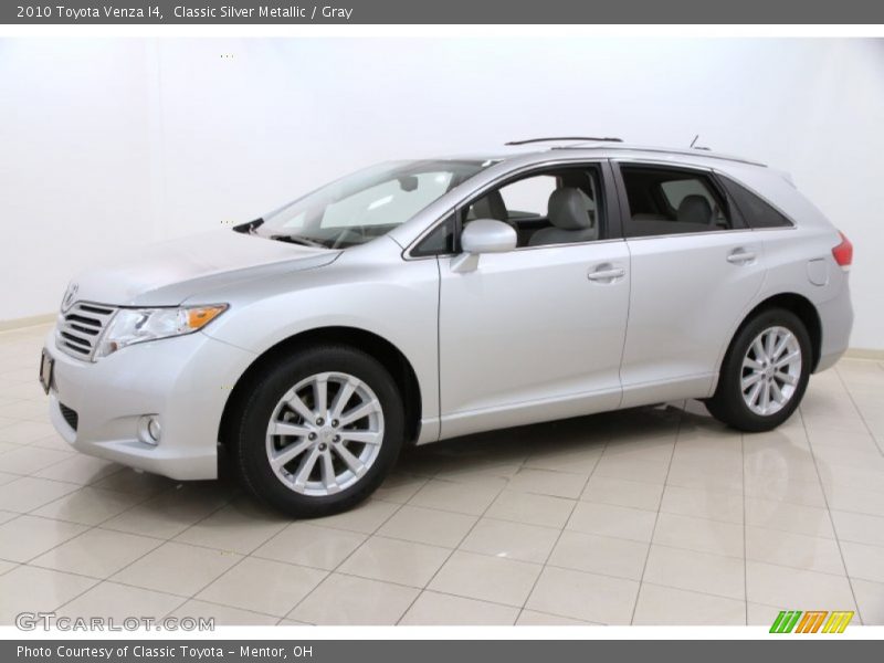 Classic Silver Metallic / Gray 2010 Toyota Venza I4