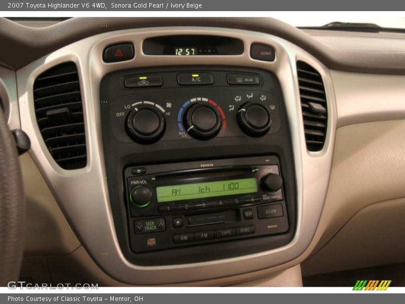Sonora Gold Pearl / Ivory Beige 2007 Toyota Highlander V6 4WD