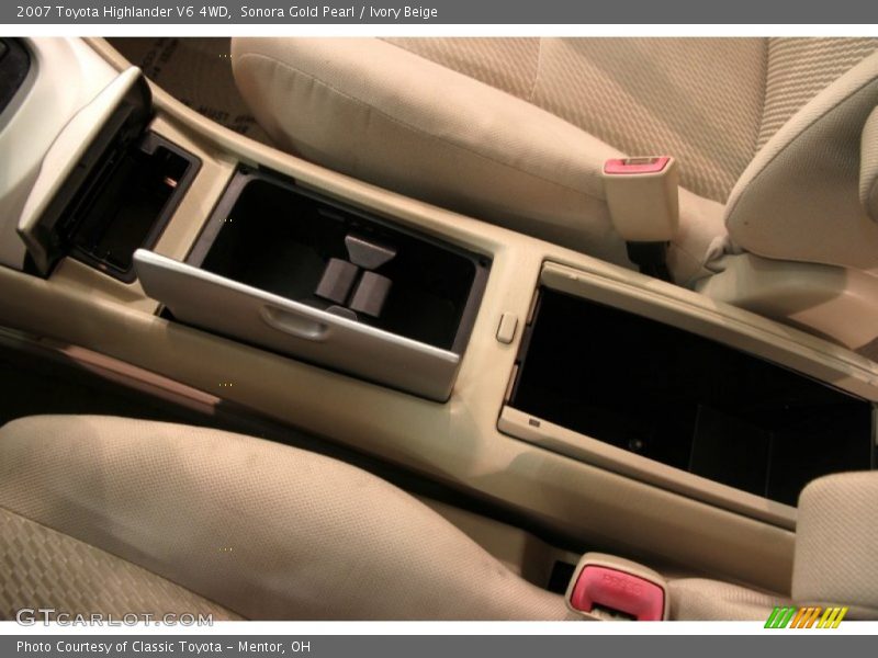 Sonora Gold Pearl / Ivory Beige 2007 Toyota Highlander V6 4WD