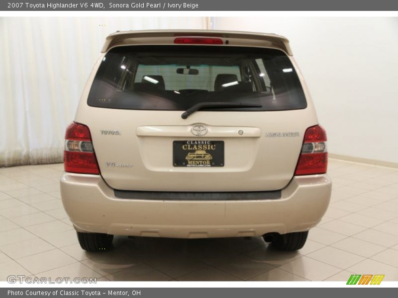 Sonora Gold Pearl / Ivory Beige 2007 Toyota Highlander V6 4WD