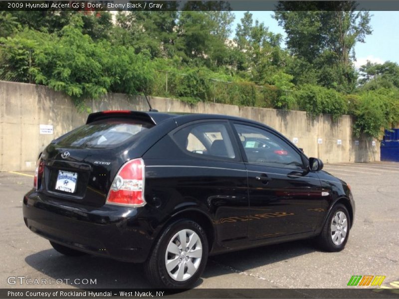 Ebony Black / Gray 2009 Hyundai Accent GS 3 Door