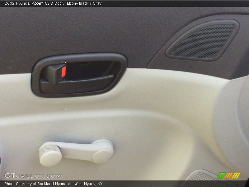 Ebony Black / Gray 2009 Hyundai Accent GS 3 Door