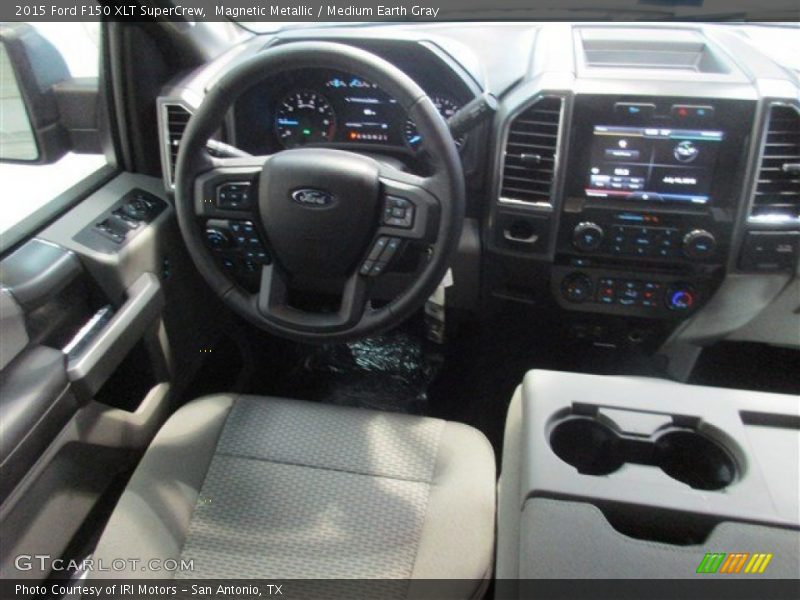 Magnetic Metallic / Medium Earth Gray 2015 Ford F150 XLT SuperCrew
