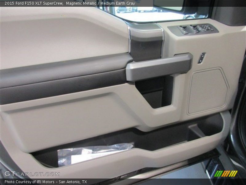 Magnetic Metallic / Medium Earth Gray 2015 Ford F150 XLT SuperCrew