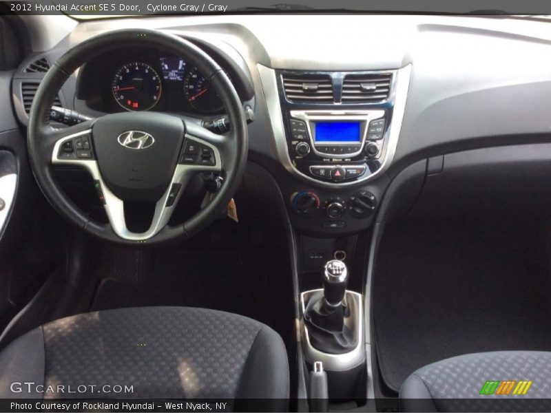 Cyclone Gray / Gray 2012 Hyundai Accent SE 5 Door