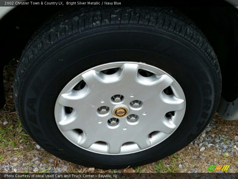 Bright Silver Metallic / Navy Blue 2002 Chrysler Town & Country LX