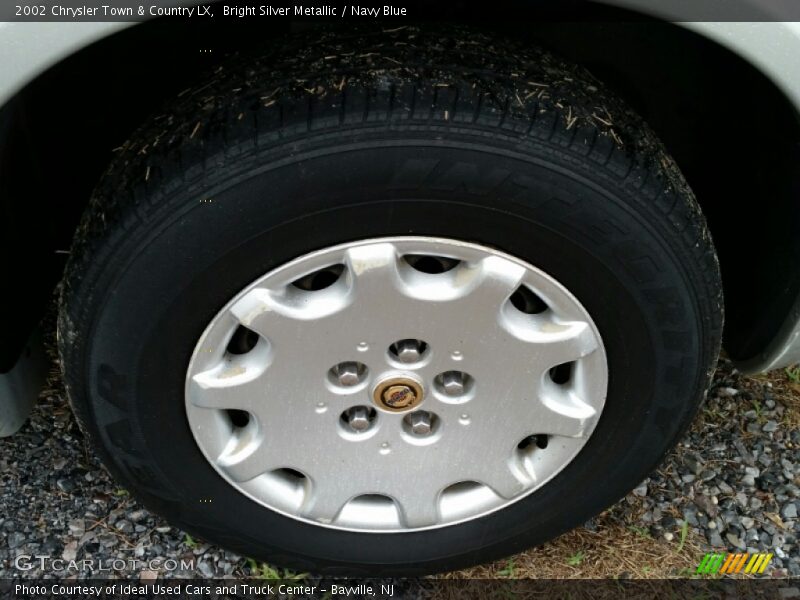 Bright Silver Metallic / Navy Blue 2002 Chrysler Town & Country LX