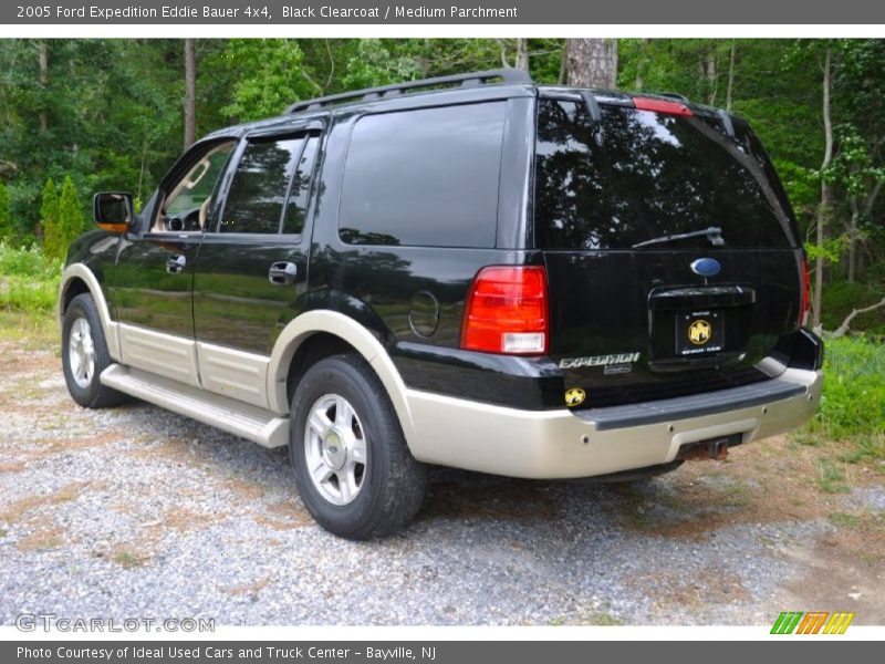Black Clearcoat / Medium Parchment 2005 Ford Expedition Eddie Bauer 4x4