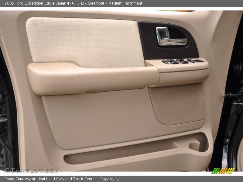 Door Panel of 2005 Expedition Eddie Bauer 4x4
