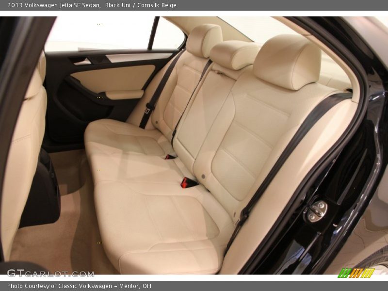 Black Uni / Cornsilk Beige 2013 Volkswagen Jetta SE Sedan