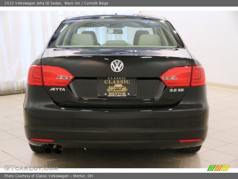 Black Uni / Cornsilk Beige 2013 Volkswagen Jetta SE Sedan
