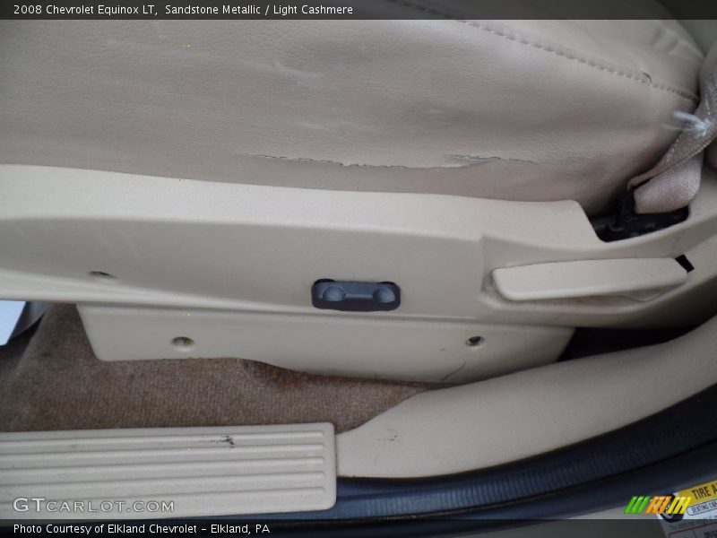 Sandstone Metallic / Light Cashmere 2008 Chevrolet Equinox LT
