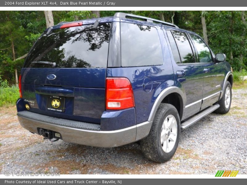 Dark Blue Pearl Metallic / Gray 2004 Ford Explorer XLT 4x4