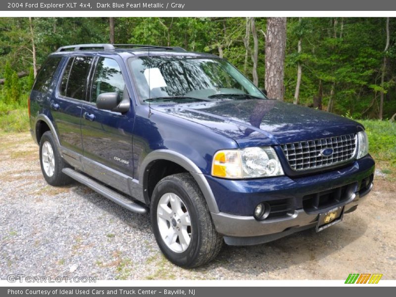 Dark Blue Pearl Metallic / Gray 2004 Ford Explorer XLT 4x4