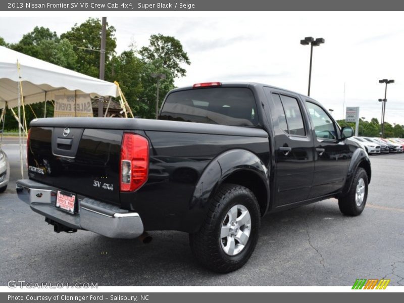 Super Black / Beige 2013 Nissan Frontier SV V6 Crew Cab 4x4
