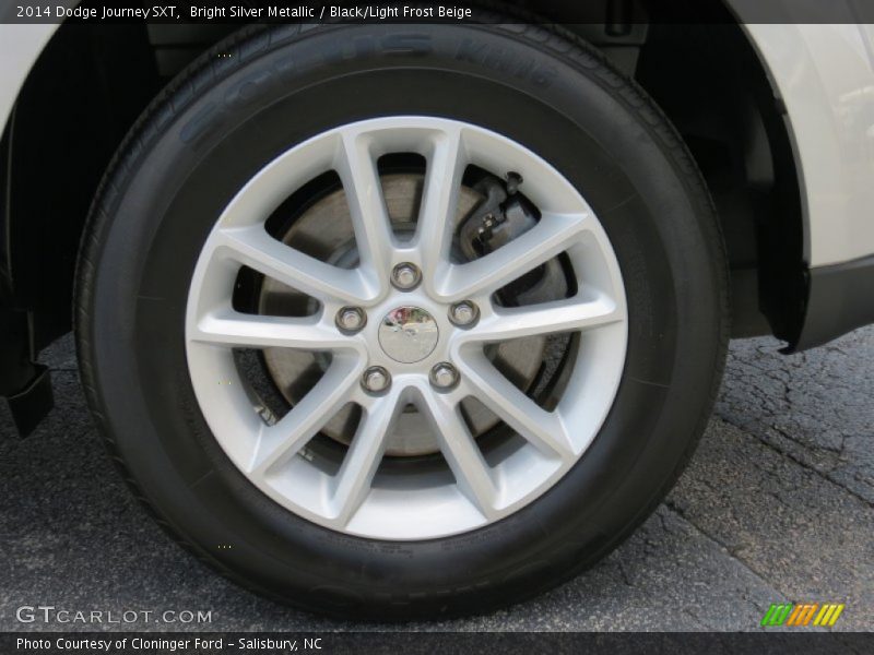 Bright Silver Metallic / Black/Light Frost Beige 2014 Dodge Journey SXT