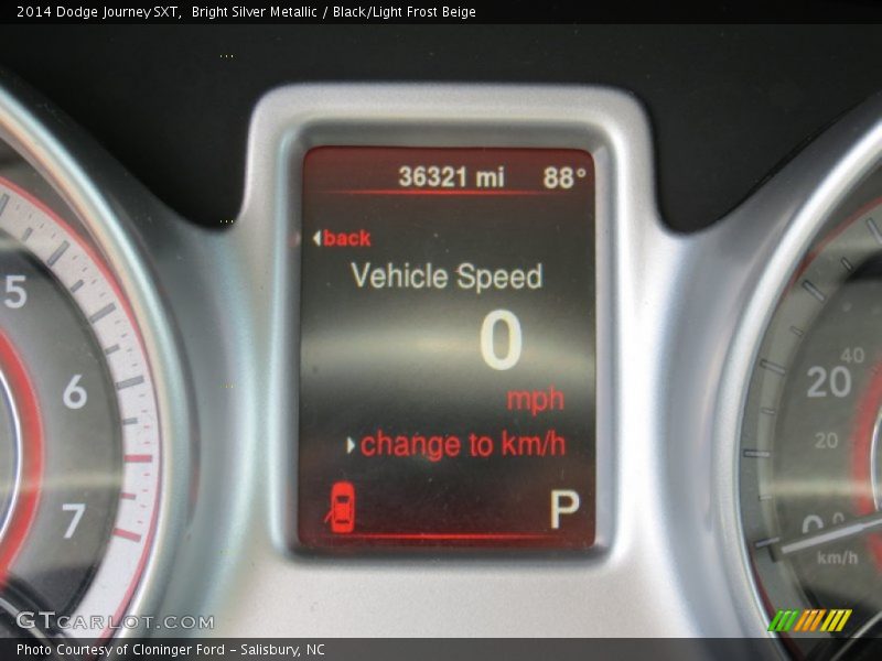 Bright Silver Metallic / Black/Light Frost Beige 2014 Dodge Journey SXT