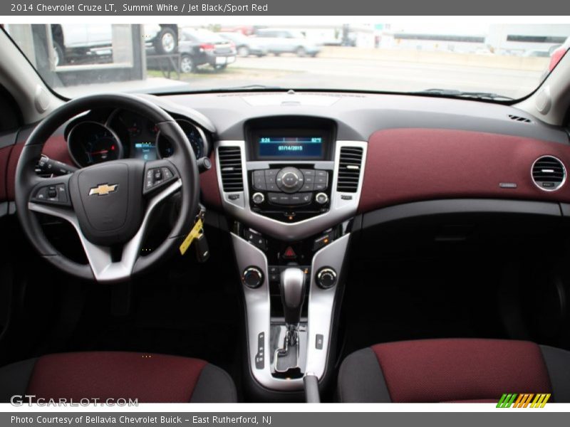 Summit White / Jet Black/Sport Red 2014 Chevrolet Cruze LT