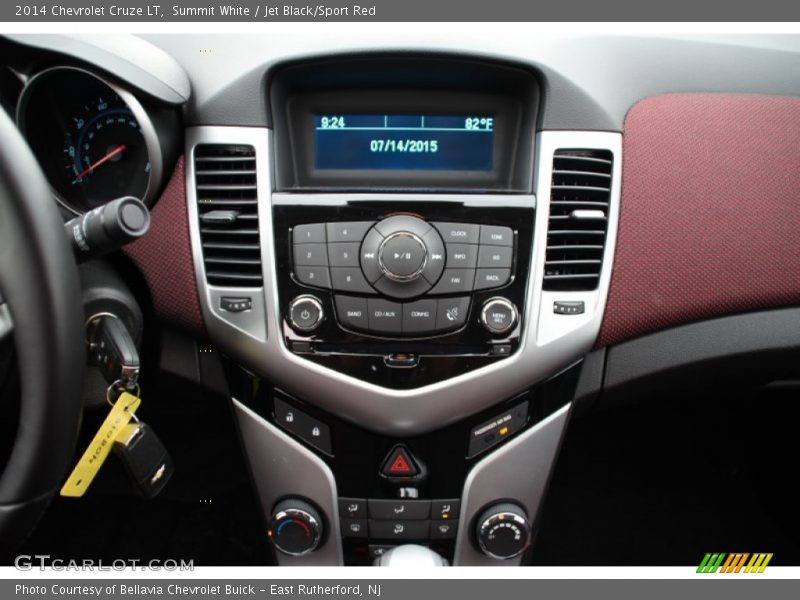 Summit White / Jet Black/Sport Red 2014 Chevrolet Cruze LT