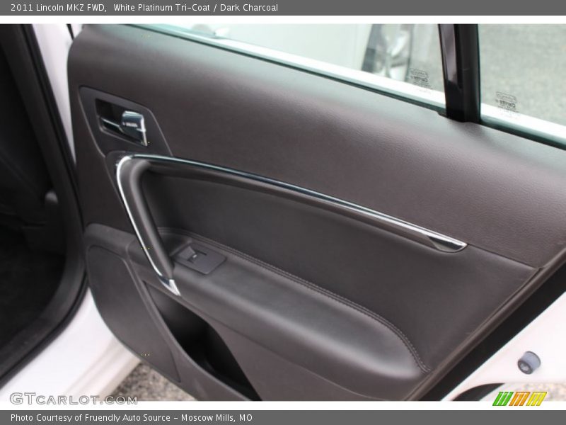 White Platinum Tri-Coat / Dark Charcoal 2011 Lincoln MKZ FWD