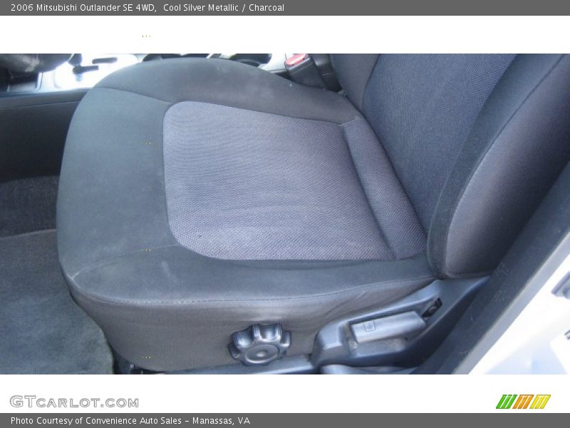 Cool Silver Metallic / Charcoal 2006 Mitsubishi Outlander SE 4WD