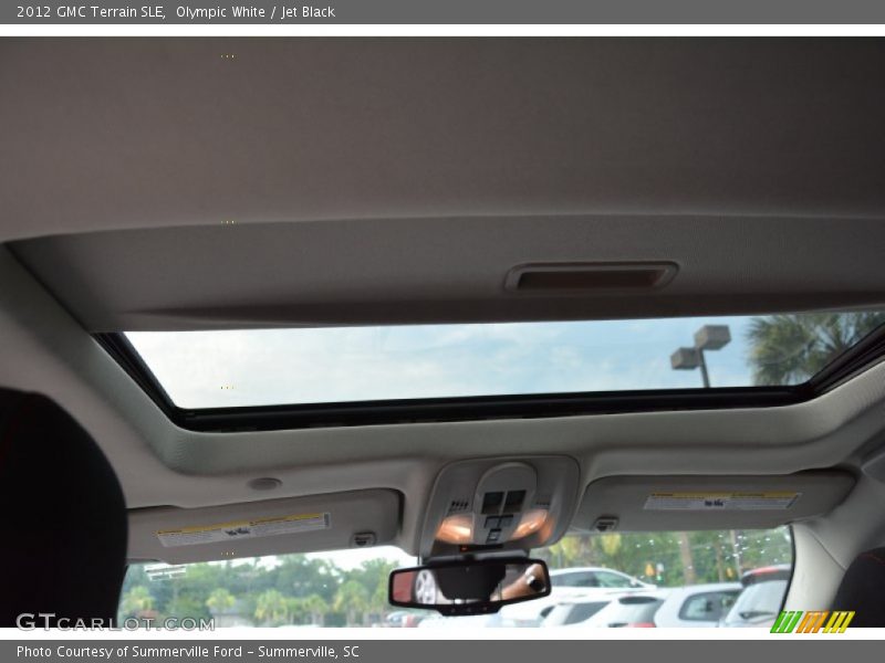 Olympic White / Jet Black 2012 GMC Terrain SLE