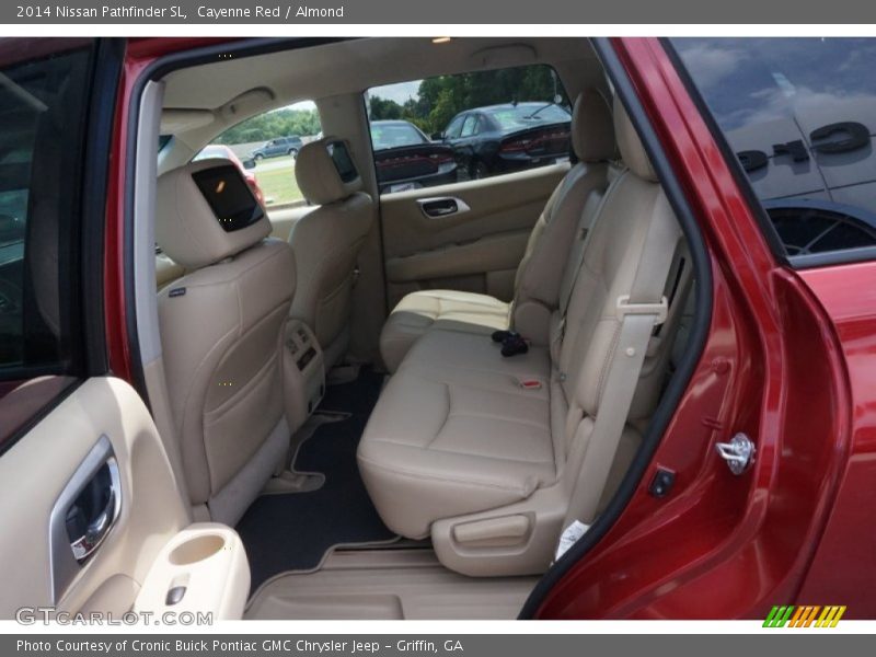 Cayenne Red / Almond 2014 Nissan Pathfinder SL