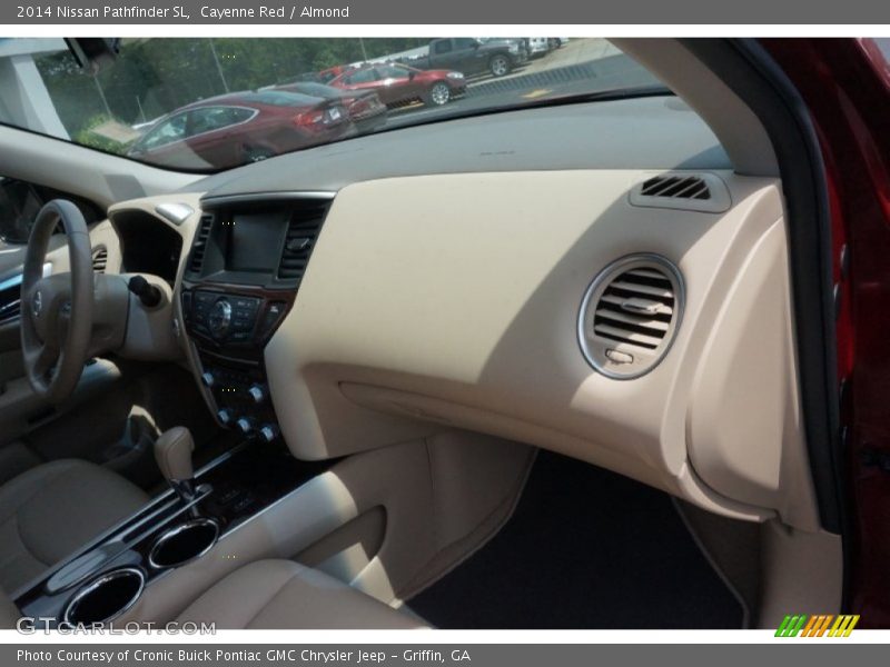 Cayenne Red / Almond 2014 Nissan Pathfinder SL