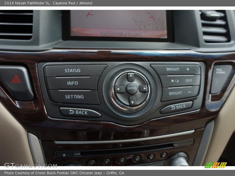Cayenne Red / Almond 2014 Nissan Pathfinder SL
