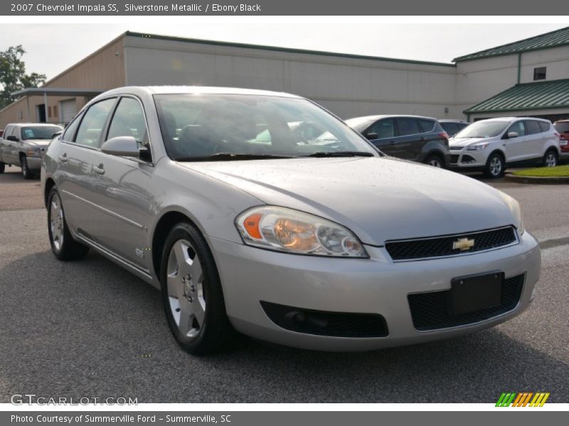 Front 3/4 View of 2007 Impala SS