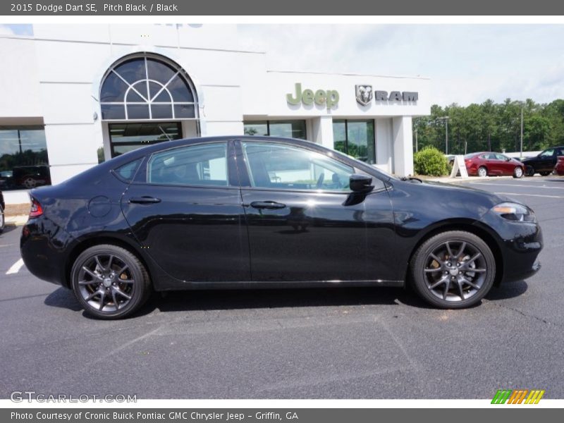Pitch Black / Black 2015 Dodge Dart SE