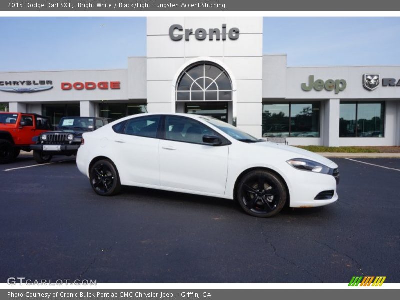 Bright White / Black/Light Tungsten Accent Stitching 2015 Dodge Dart SXT