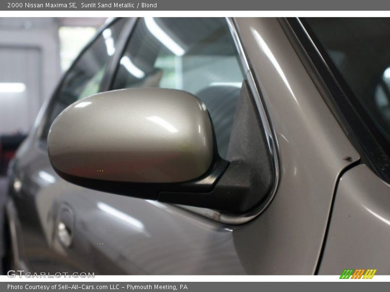 Sunlit Sand Metallic / Blond 2000 Nissan Maxima SE