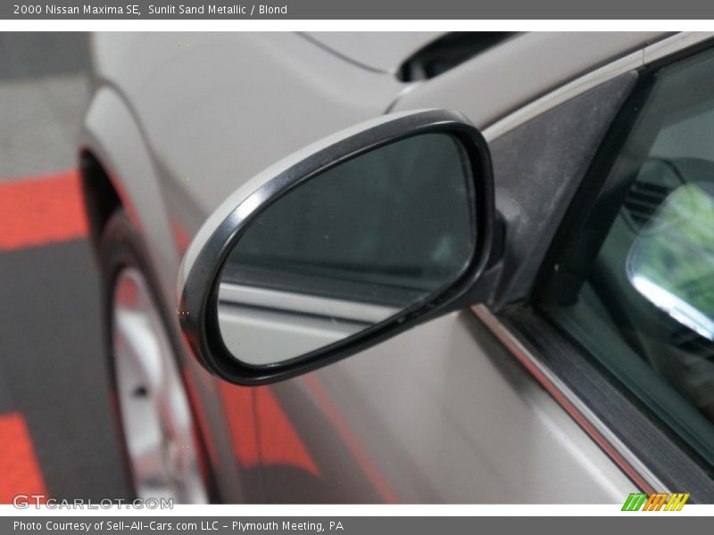 Sunlit Sand Metallic / Blond 2000 Nissan Maxima SE