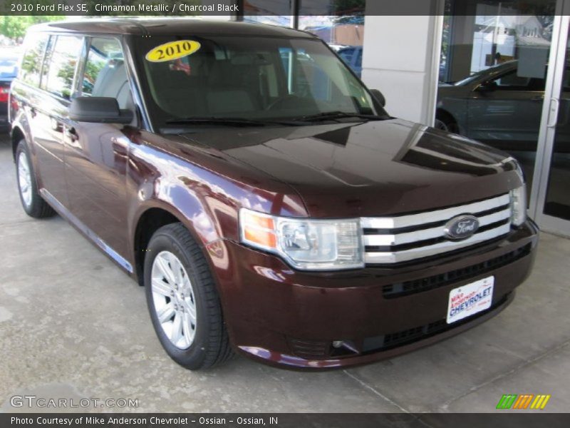 Cinnamon Metallic / Charcoal Black 2010 Ford Flex SE