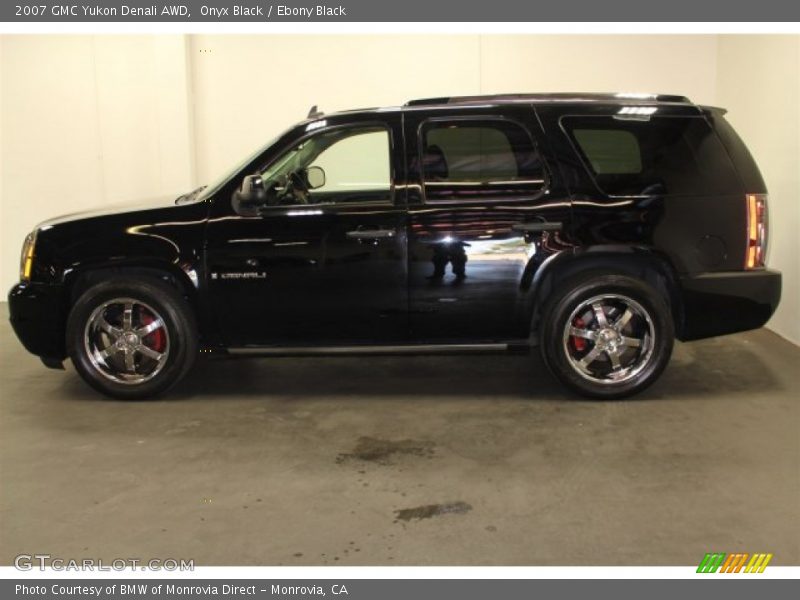 Onyx Black / Ebony Black 2007 GMC Yukon Denali AWD
