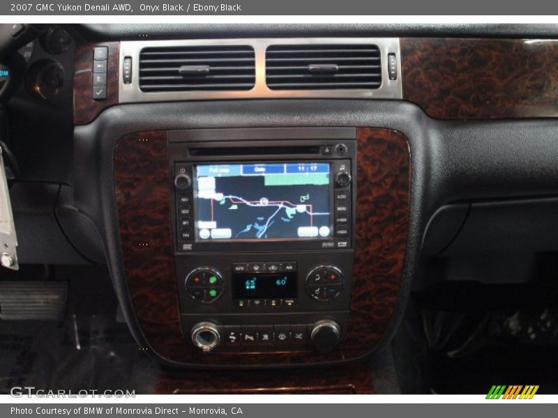Onyx Black / Ebony Black 2007 GMC Yukon Denali AWD