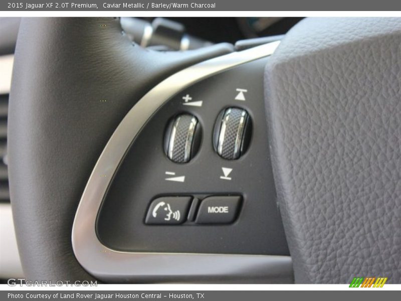 Controls of 2015 XF 2.0T Premium