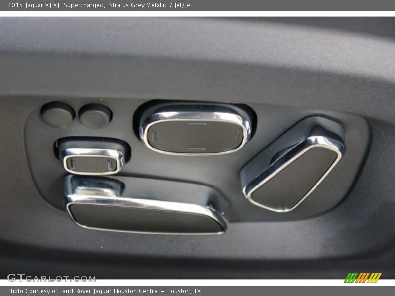 Controls of 2015 XJ XJL Supercharged