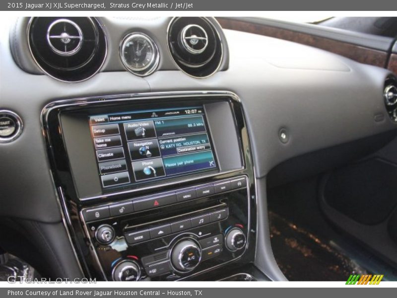 Controls of 2015 XJ XJL Supercharged