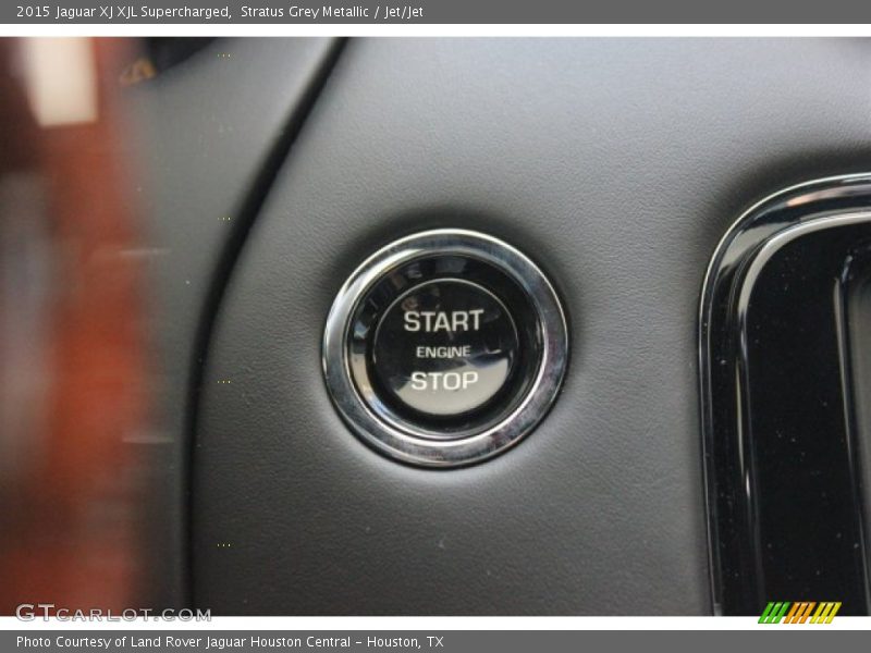 Controls of 2015 XJ XJL Supercharged