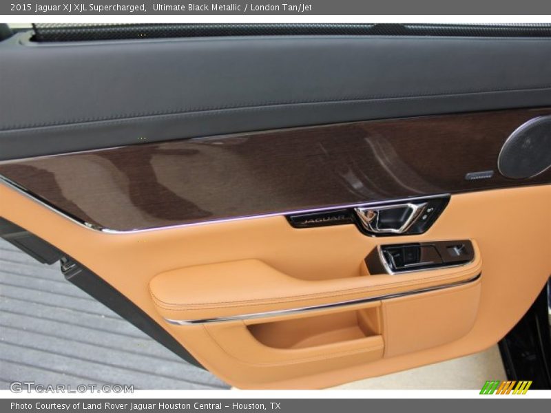 Door Panel of 2015 XJ XJL Supercharged